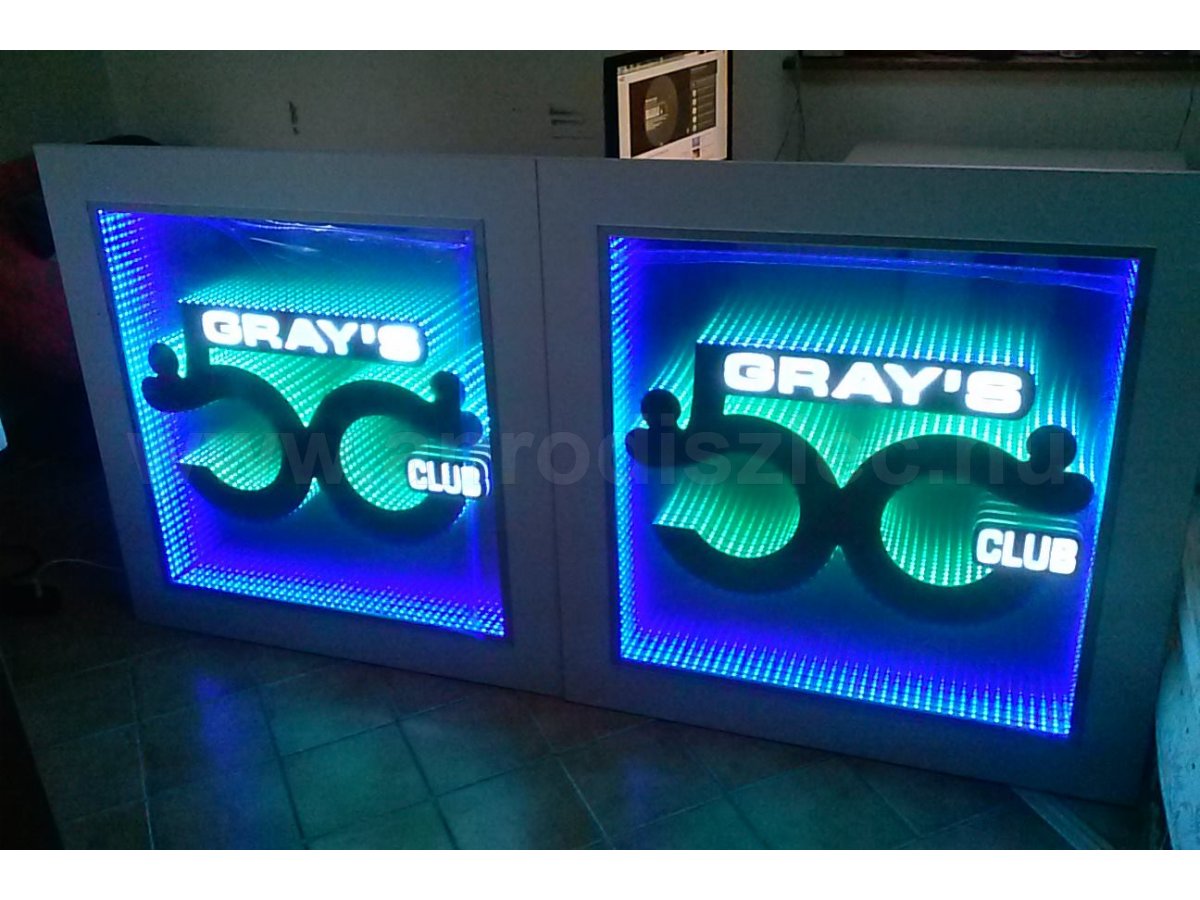 50 Gray's club - DJ keverőpult LED dekoráció