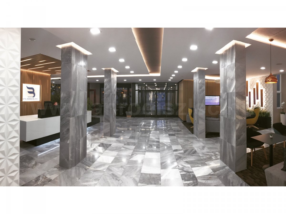 Hotel Bodrog Wellness**** Sárospatak - nagyon szép lett a felújított lobby!